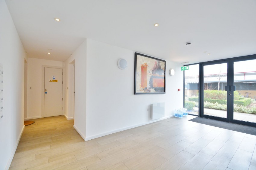 Images for Angus Court, Thame