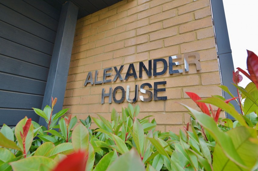 Images for Alexander House, Angus Court, Thame