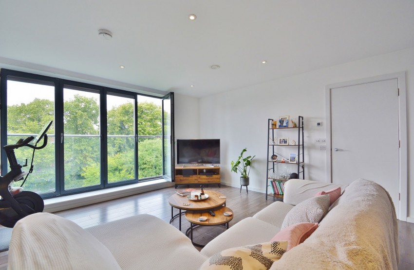 Images for Alexander House, Angus Court, Thame
