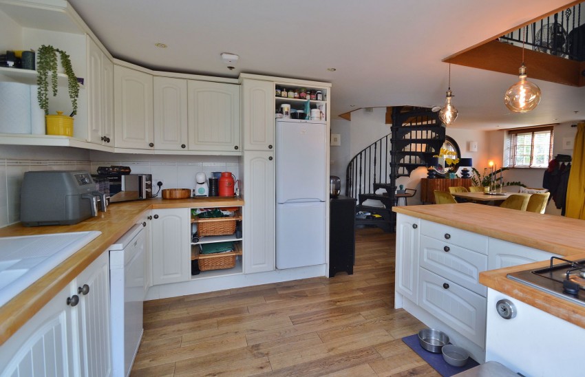 Images for Ludgershall Road, Piddington