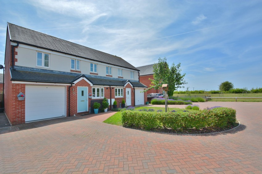 Images for Henry Blyth Gardens, Thame