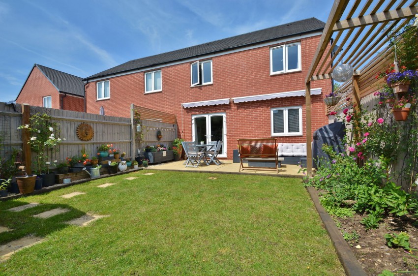 Images for Henry Blyth Gardens, Thame