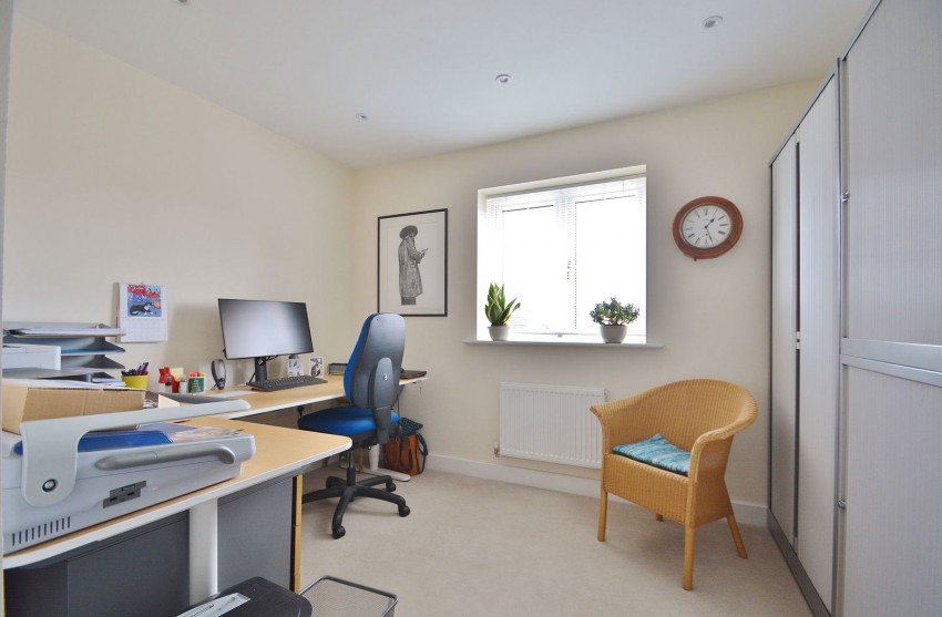 Images for Saxon Square, Thame