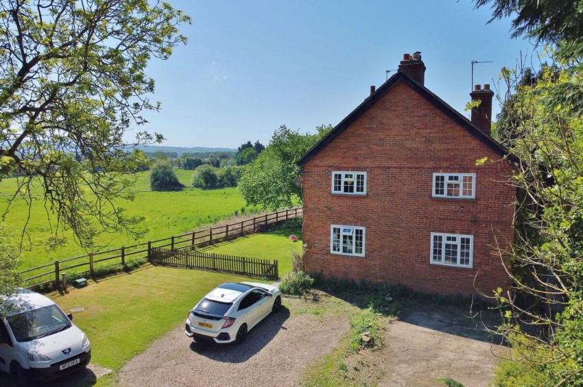 Images for Box Tree Lane, Postcombe