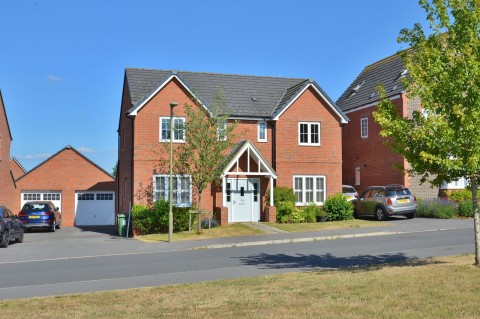 View Full Details for Roman Way, Thame