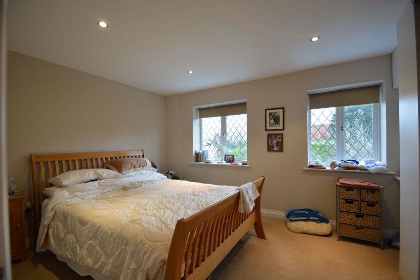 Images for Parkers Hill, Thame