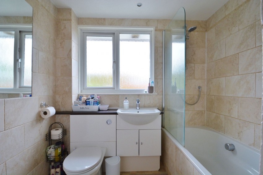 Images for Parkers Hill, Thame