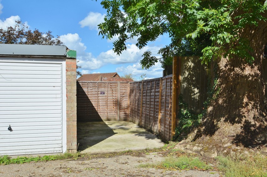 Images for Parkers Hill, Thame