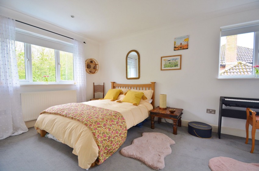 Images for Maple Road, Thame