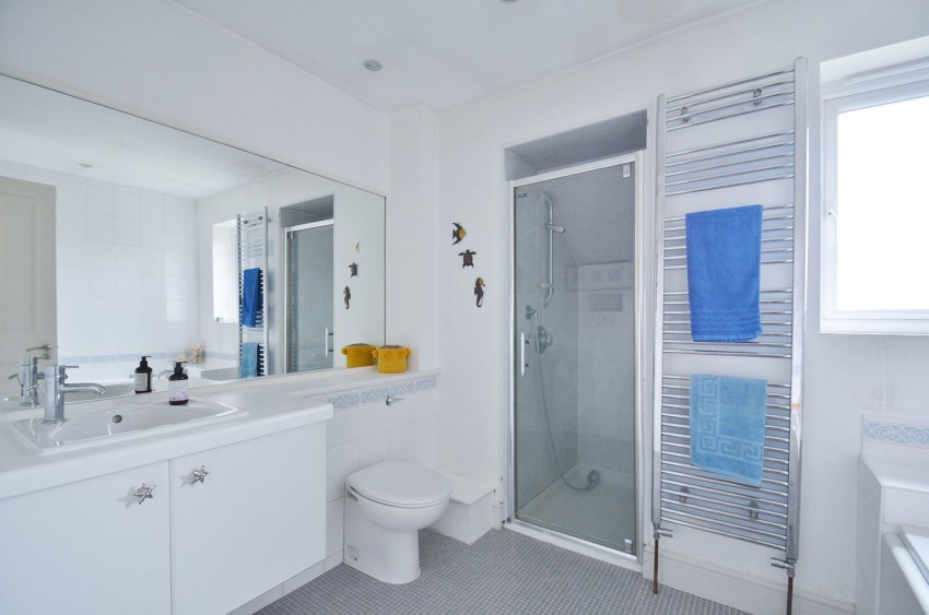 Images for Maple Road, Thame