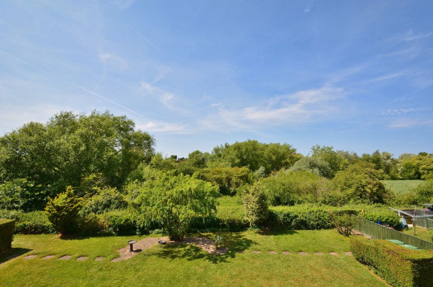 Images for Coombe Hill Crescent, Thame