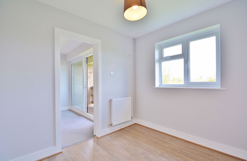 Images for Coombe Hill Crescent, Thame