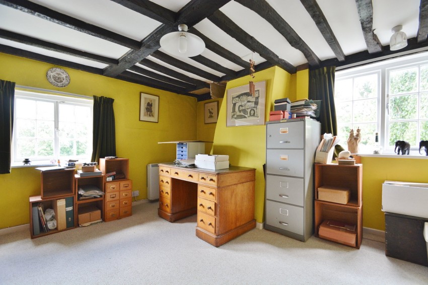 Images for Worminghall Road, Oakley