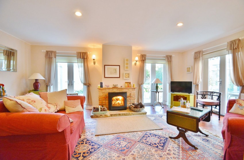 Images for Three Gables, High Street, Ludgershall