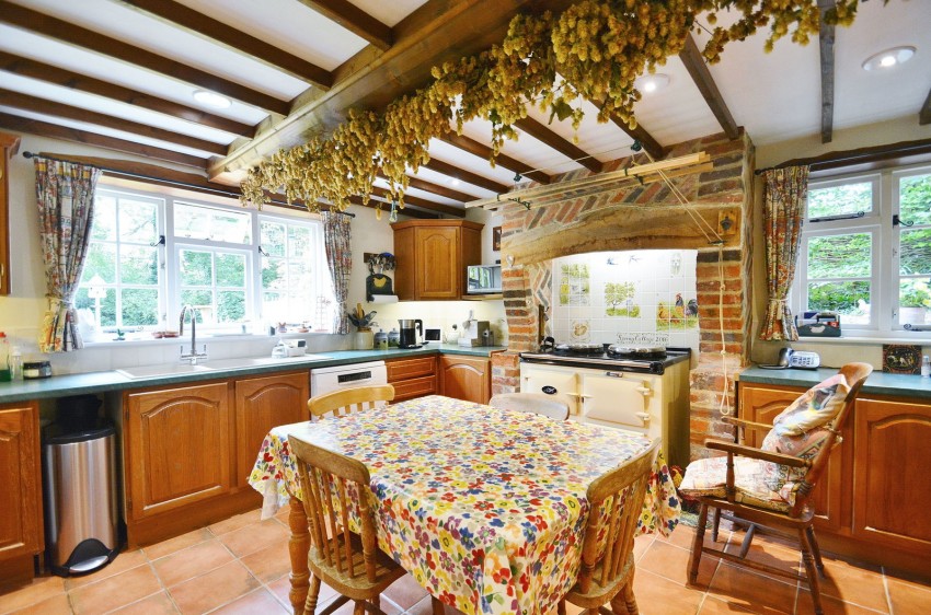 Images for Church Lane, Lewknor, OX49 5TP