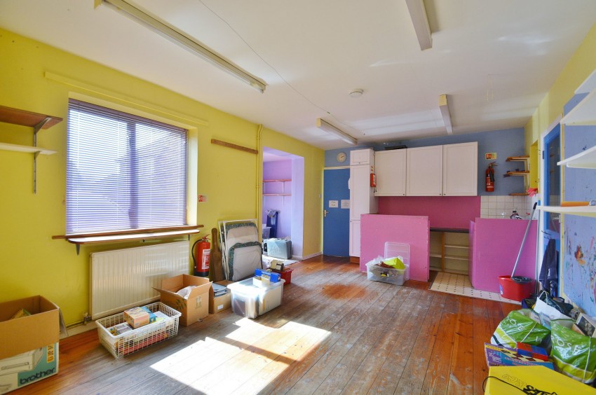 Images for Queens Road, Thame, OX9 3NQ