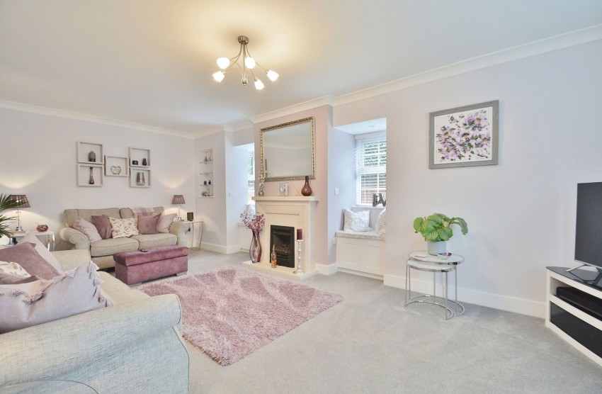 Images for John Fulkes Avenue, Thame