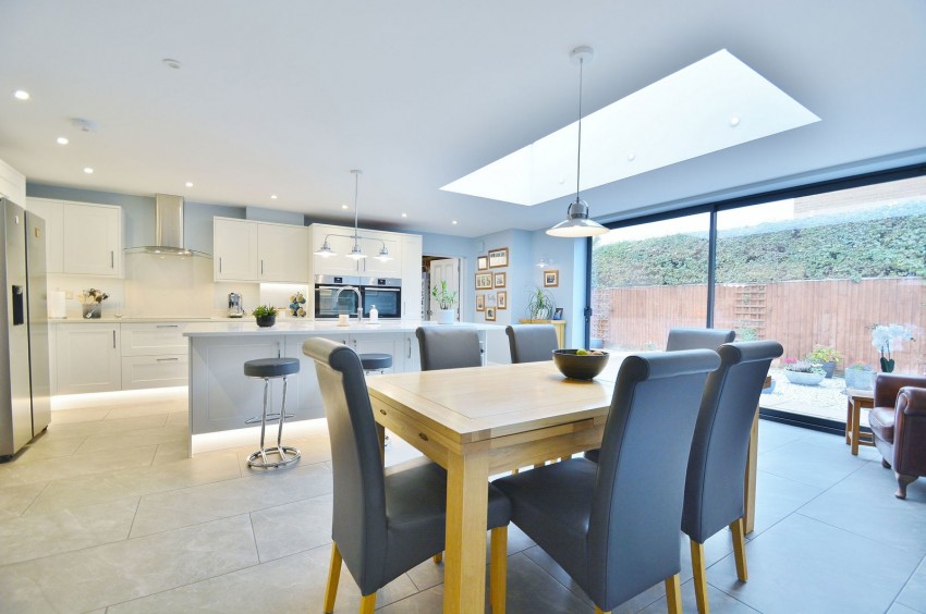 Images for John Fulkes Avenue, Thame