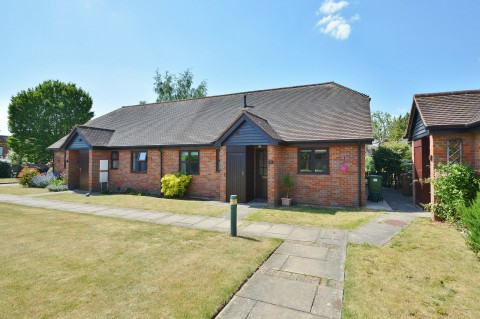View Full Details for The Homestead, Thame