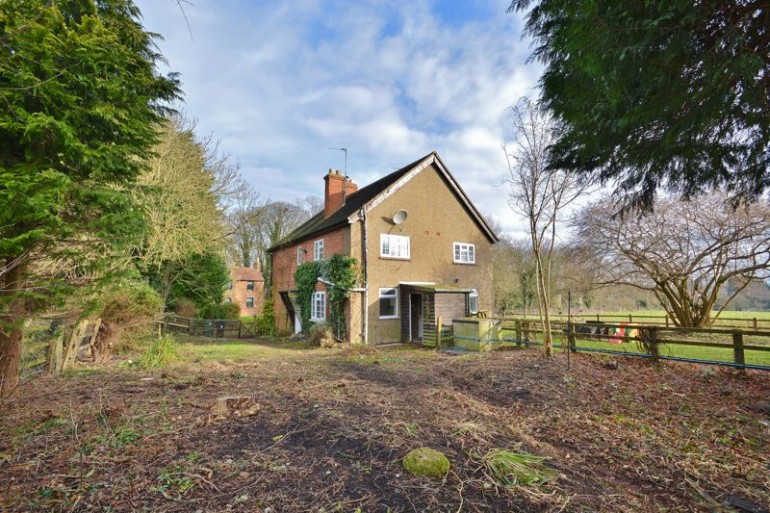 Box Tree Lane, Postcombe