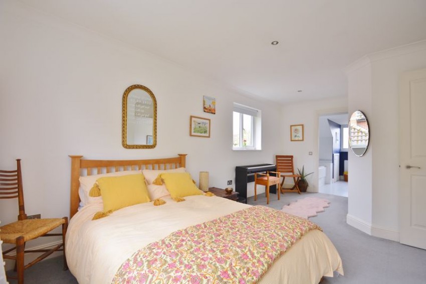 Images for Maple Road, Thame