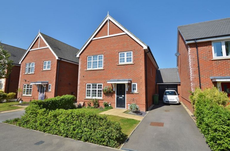 Warren Mead, Thame
