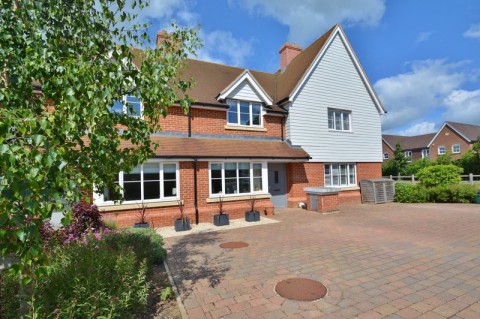 View Full Details for Elton Field, Thame