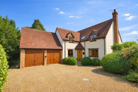 View Full Details for High Street, Tetsworth