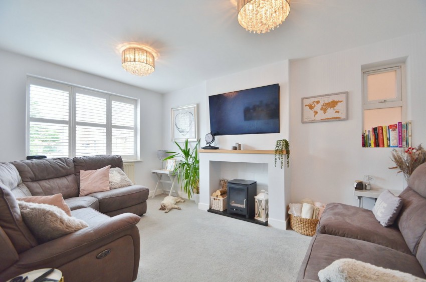 Images for Youens Drive, Thame