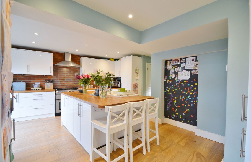 Images for Churchill Crescent, Thame, OX9 3JN