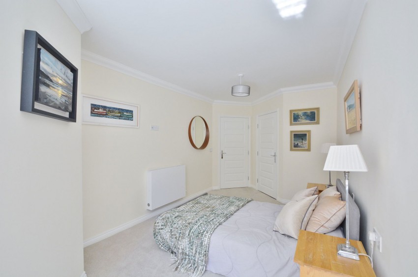 Images for Yeats Lodge, Greyhound Lane, Thame, OX9 3LY