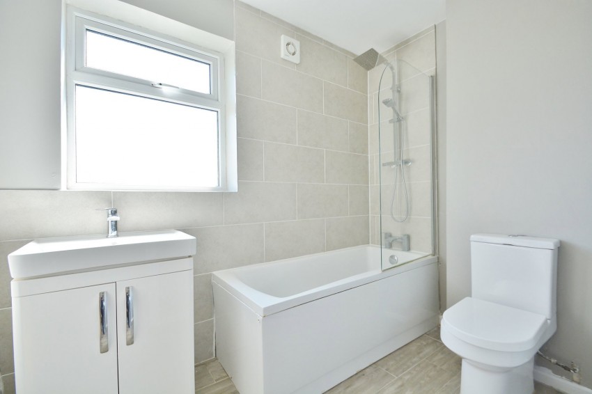 Images for Turnfields, Ickford