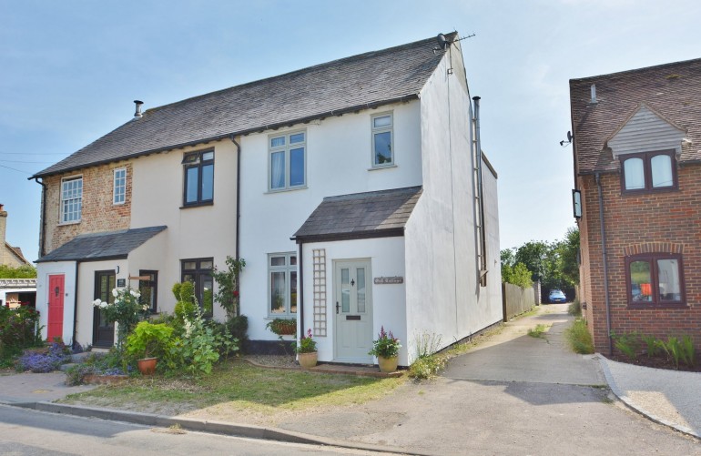 High Street, Tetsworth