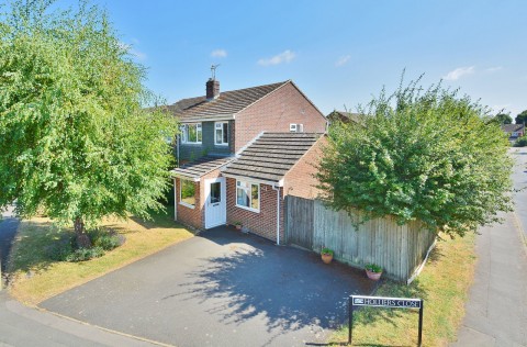 View Full Details for Holliers Close, Thame