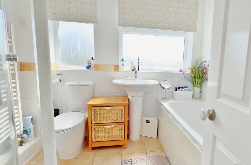 Images for Holliers Close, Thame
