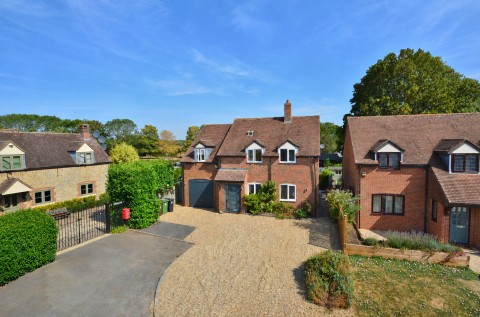View Full Details for The Laurels, Stadhampton